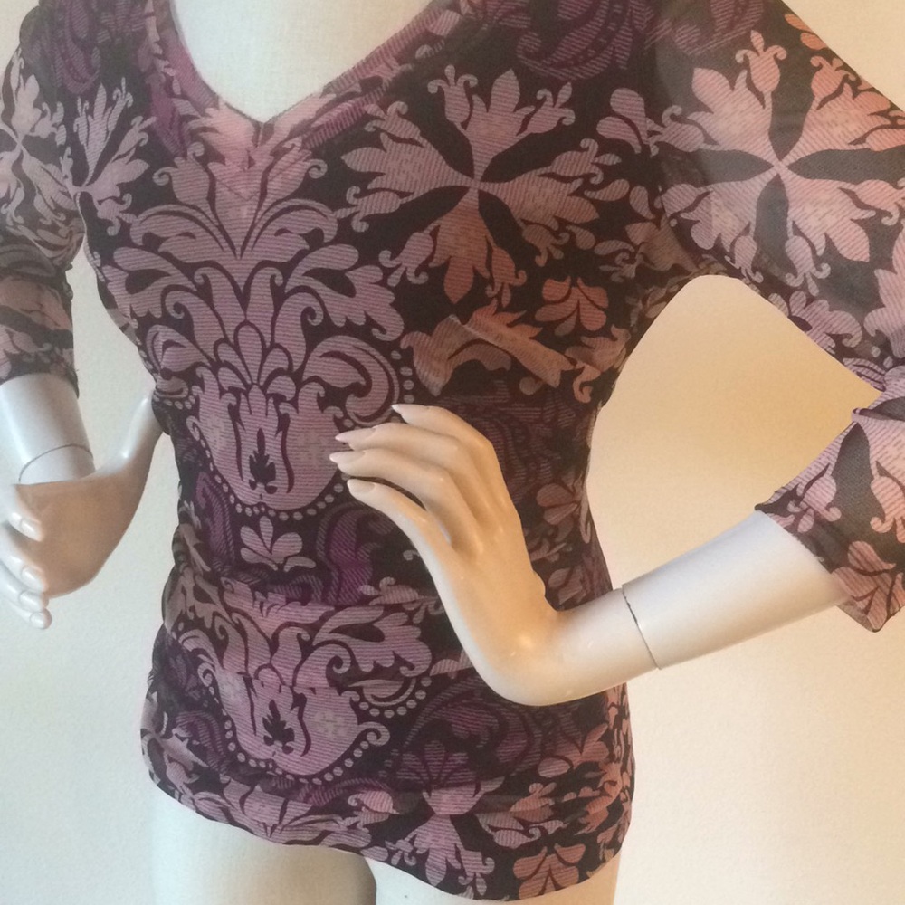 INC V-neck fitted top - Picture 2 of 8